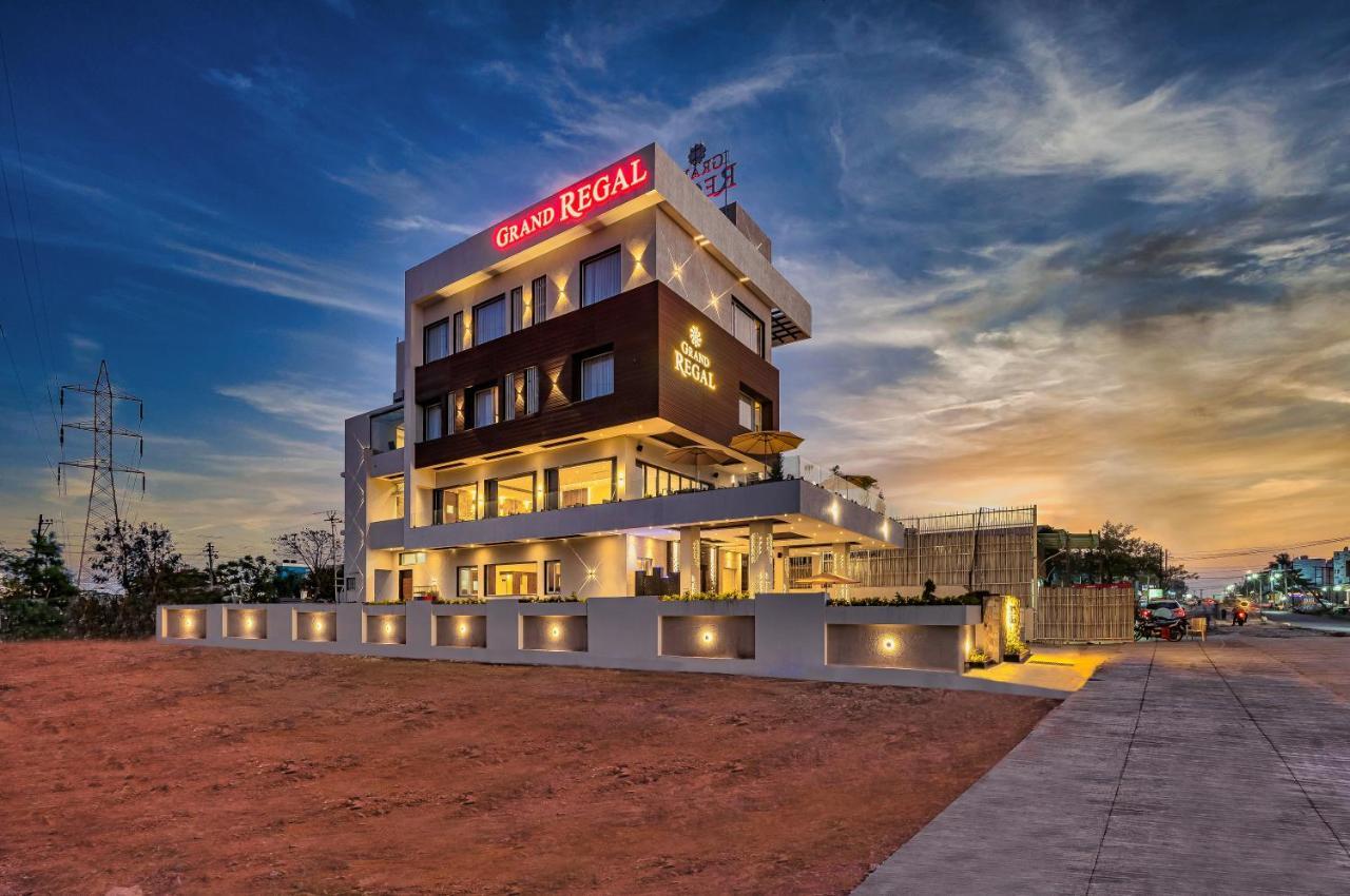 Hotel Grand Regal Chandoli Zewnętrze zdjęcie