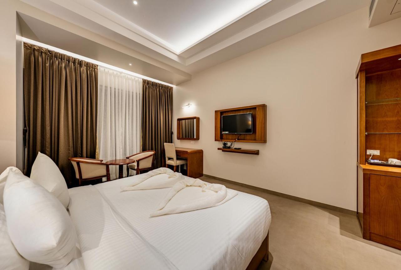 Hotel Grand Regal Chandoli Zewnętrze zdjęcie