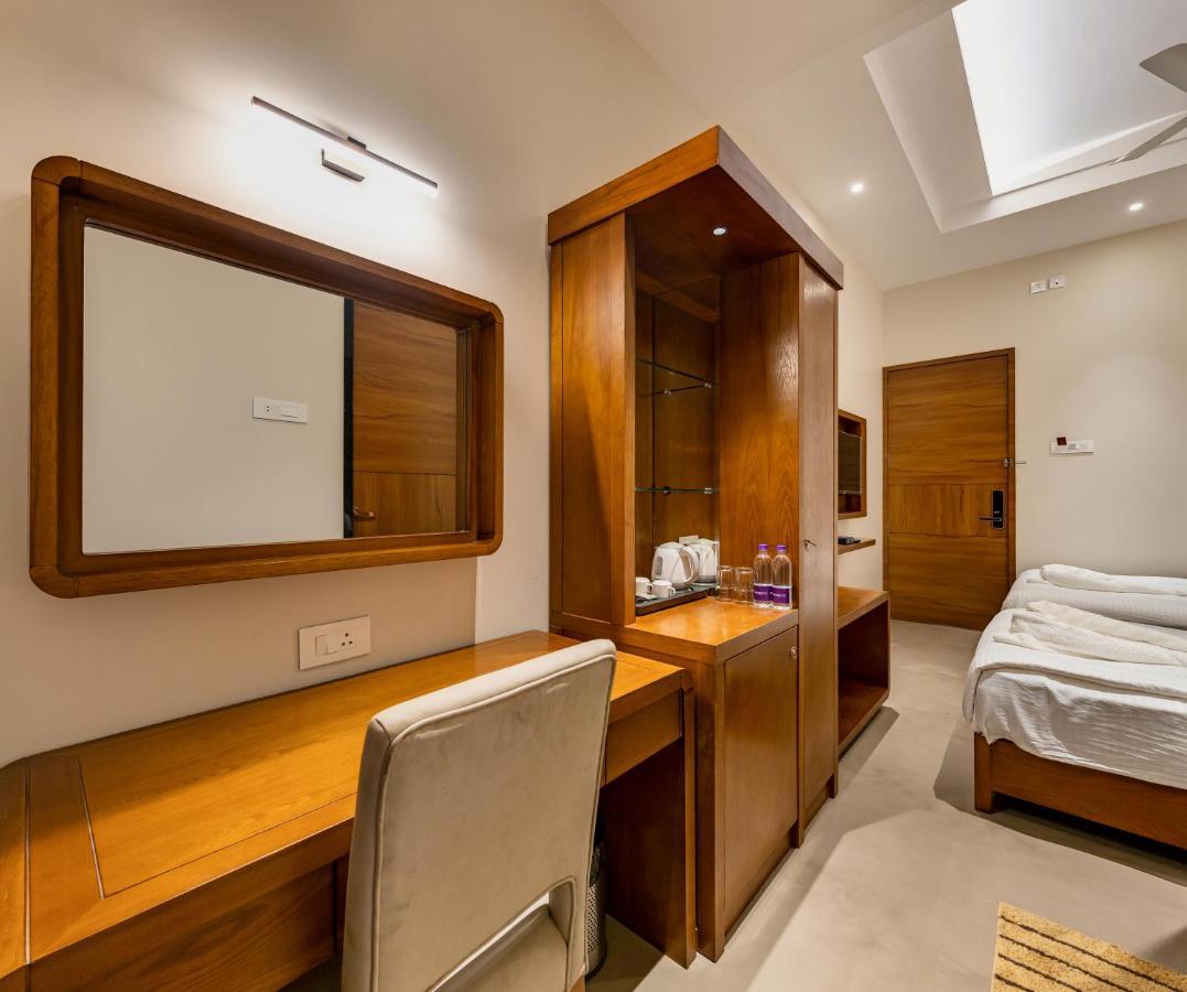 Hotel Grand Regal Chandoli Zewnętrze zdjęcie