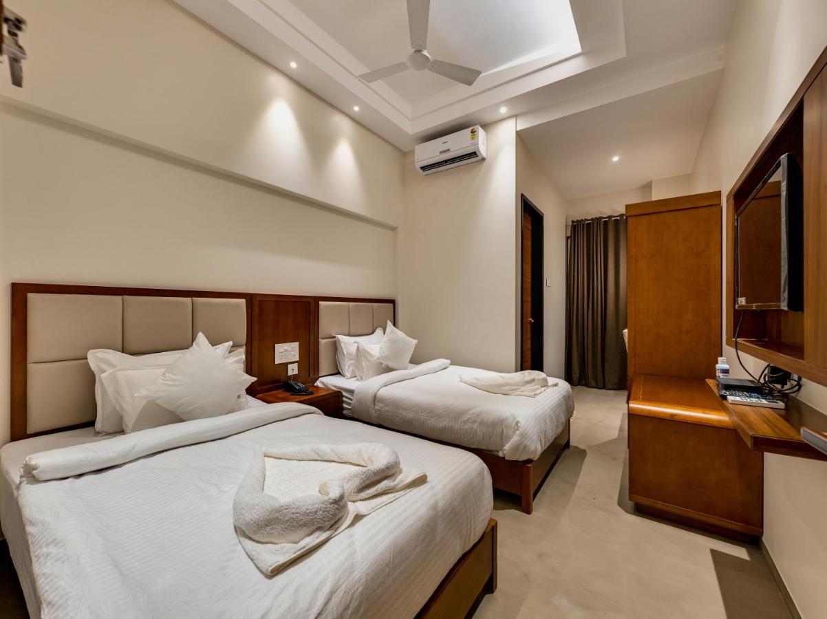 Hotel Grand Regal Chandoli Zewnętrze zdjęcie